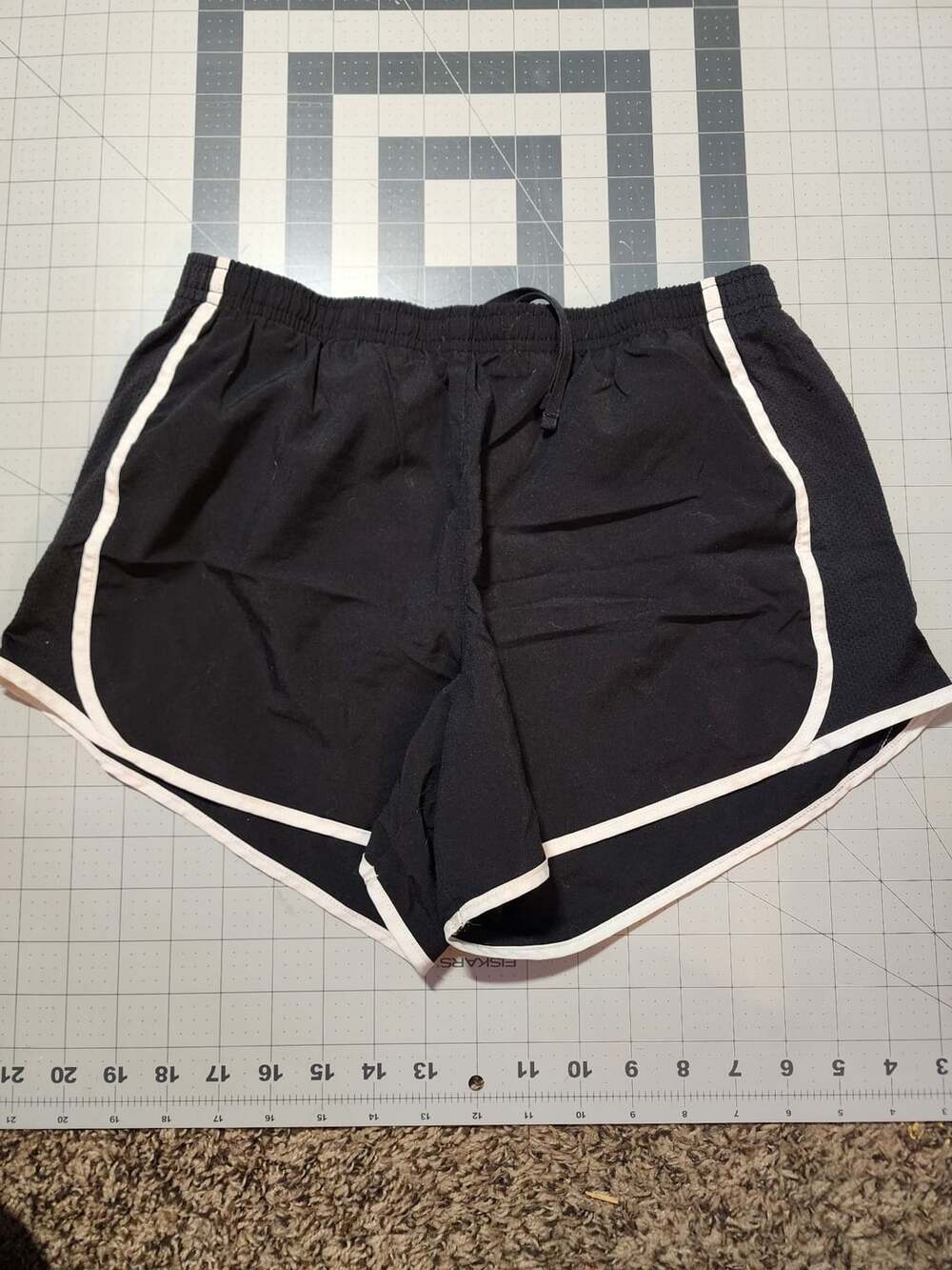 Athletic Works Running Shorts Size XL (14-16) Black White Piping